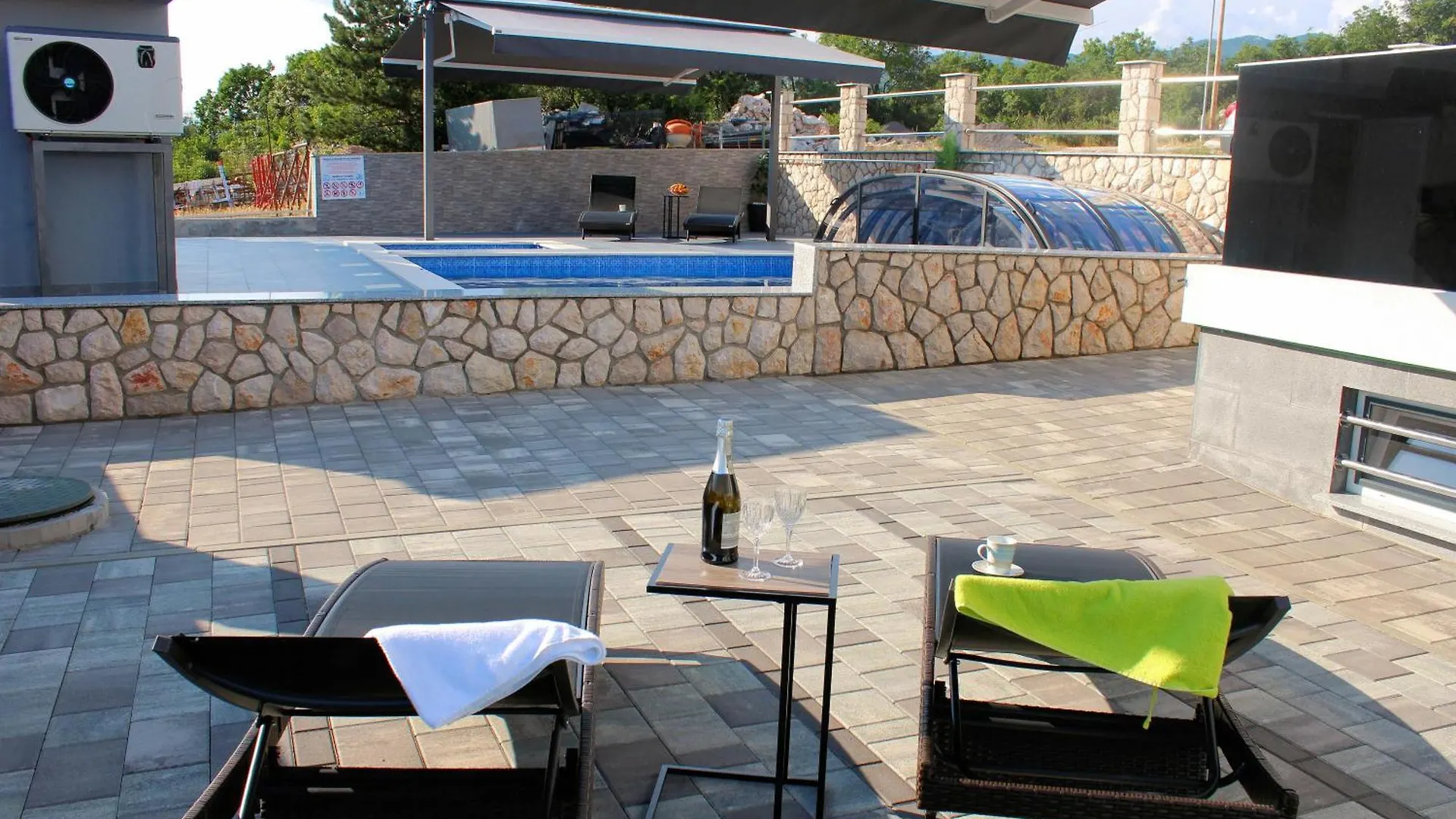 App Relax Apartment Novi Vinodolski Croatia